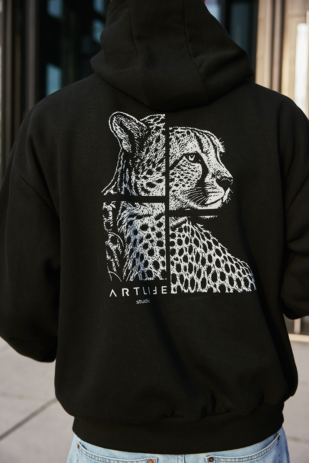 HOODIE BLACK "GEPARD" WHITE