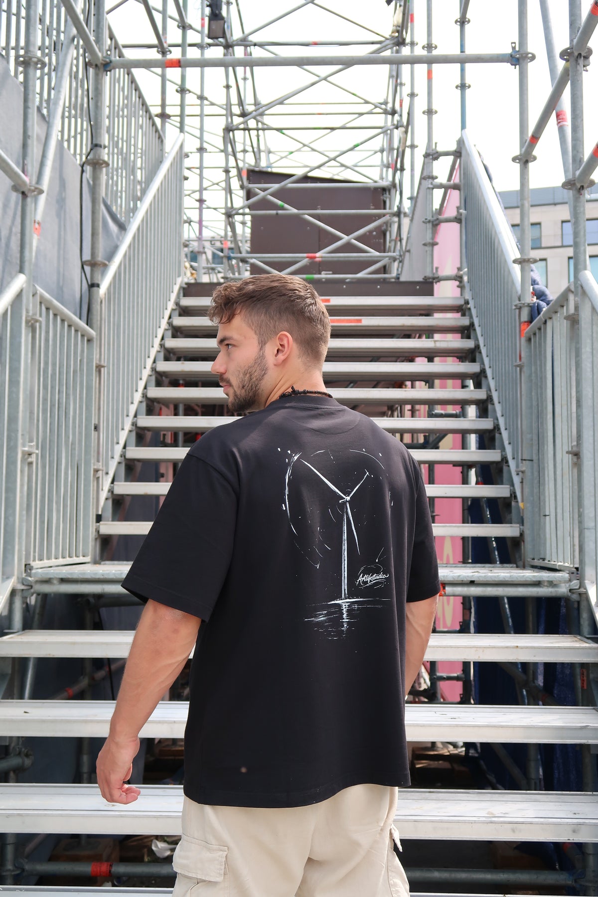 TEE BLACK "WINDRAD"