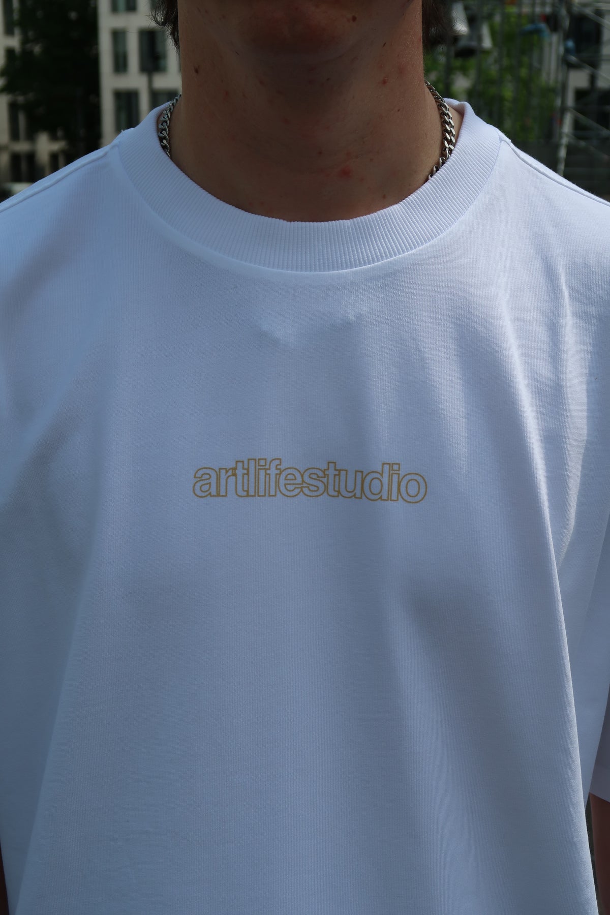 TEE WHITE "APEKING"