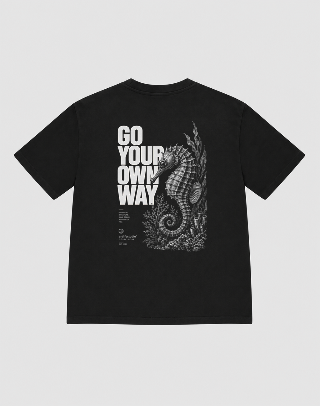 TEE BLACK "SEEPFERDCHEN"